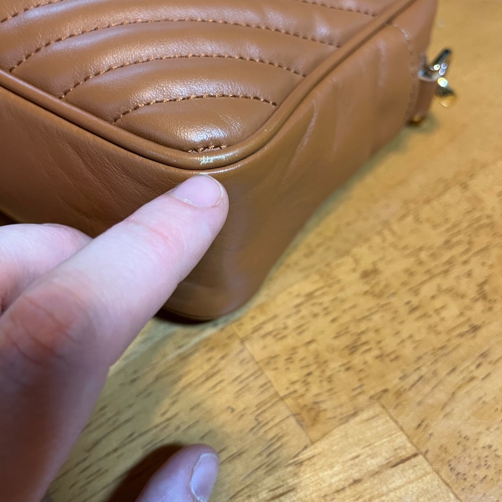 Quince Italian Leather  Quilted Crossbody Bag 6x8.5x3” Cognac  $229MSRP - Picture 10 of 14